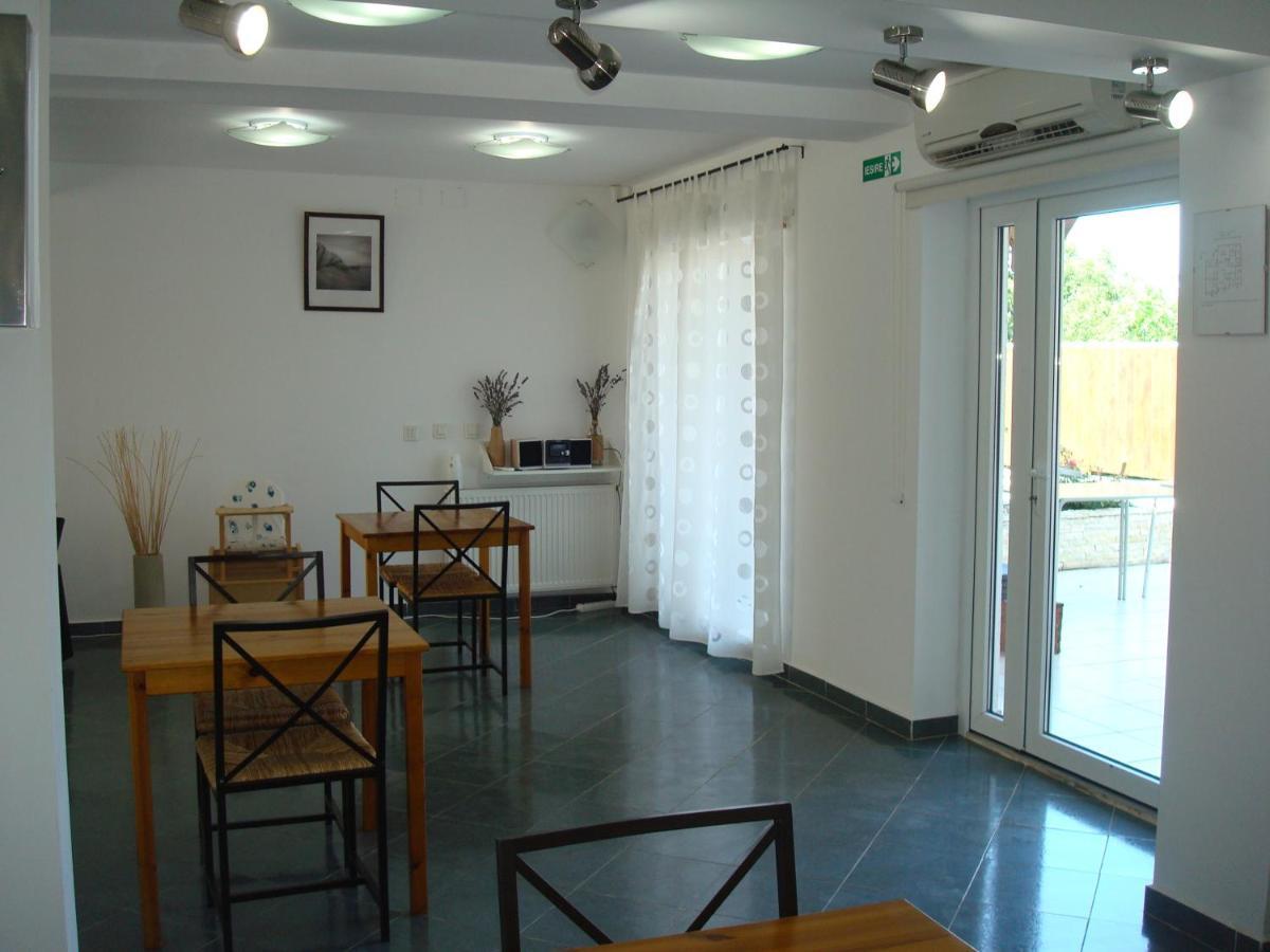 Pension Oasis Costinesti Exterior foto